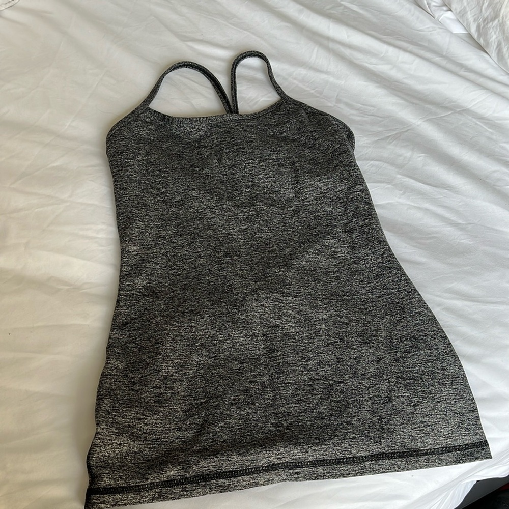 Lululemon flow Y gray tank